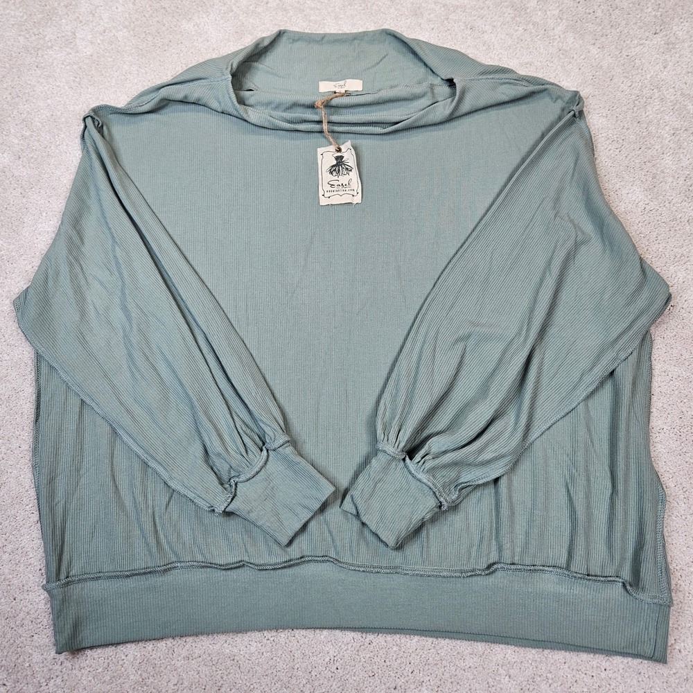 NWTs Easel Los Angeles Sz S Ribbed Relaxed Fit Dolman Sleeve Knit Top Sage Green